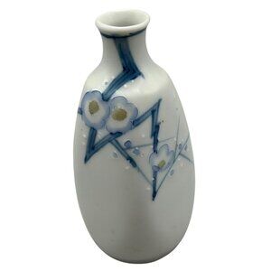 Vintage Japanese Porcelain Vase With Blue Floral Design made in Japan 5" READ